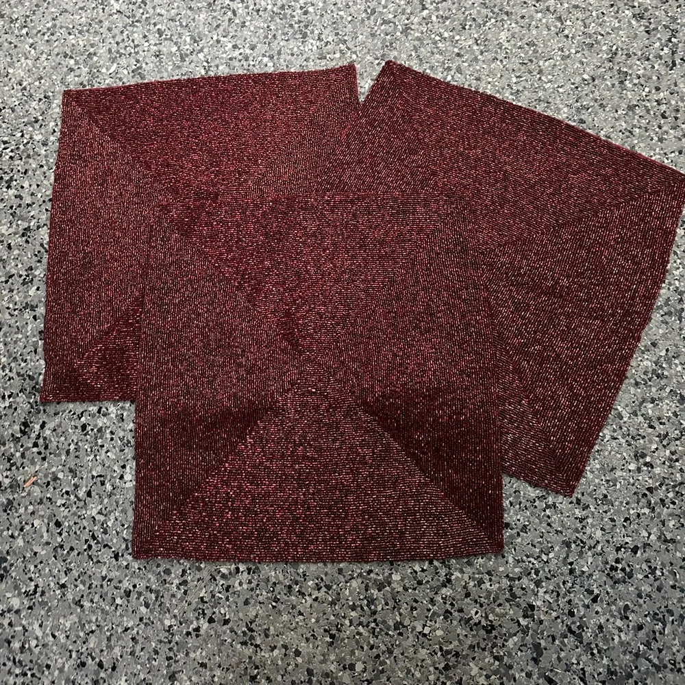 Pottery Barn Red Beaded Square Placemats 15